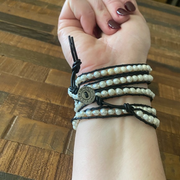 Victoria Emerson Pearl & Black Rope Apple Watch Wrap Bracelet. - Picture 3 of 4
